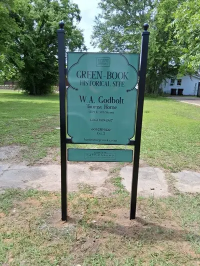 Monument Signs Photo